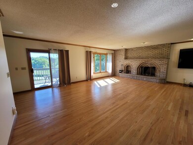 5023 Vine Hill Rd, Excelsior, MN 55331 - photo 2