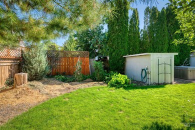 934 N Stonehenge Way, Meridian, ID 83642 - photo 3