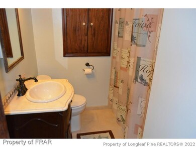 4521 Belford Rd, Fayetteville, NC 28314 - photo 5