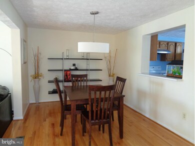 8120 Township Dr, Owings Mills, MD 21117 - photo 5