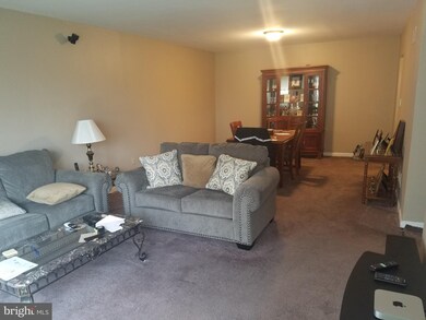 1895 Addison Rd S unit 1895, District Heights, MD 20747 - photo 4