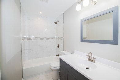 18729 Oakwood Ave, Country Club Hills, IL 60478 - photo 6