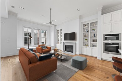 1304 Castle Ct unit A, Houston, TX 77006 - photo 6