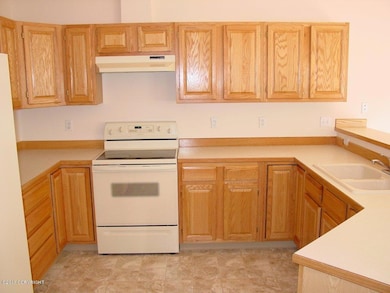 890 E 75th Ave unit A, Anchorage, AK 99518 - photo 3