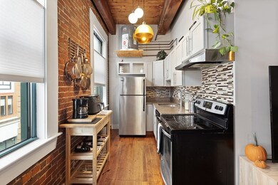 49 Munroe St unit 302, Lynn, MA 01901 - photo 3