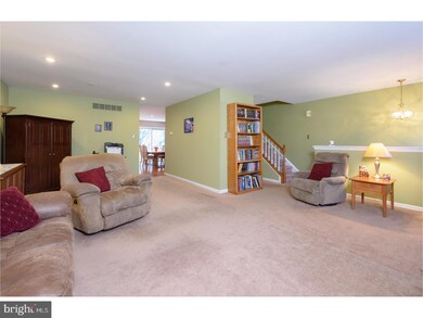 403 Princeton Cir unit 403, Newtown Square, PA 19073 - photo 5