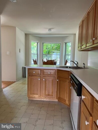 69 Cedar Ct, Royersford, PA 19468 - photo 7