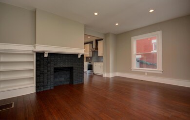 Living Room (3)
