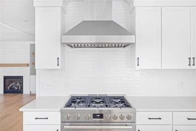 12 Tompkins Ct, Newport, RI 02840 - photo 6