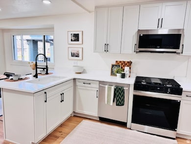 652 Milton Ave, Salt Lake City, UT 84105 - photo 6