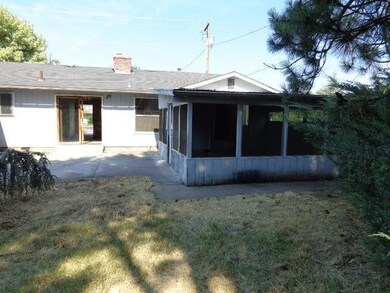 1510 Brookdale Ave, Medford, OR 97504 - photo 5