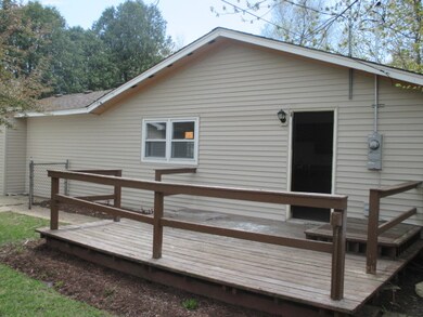 110 San Juan Rd, Carpentersville, IL 60110 - photo 6