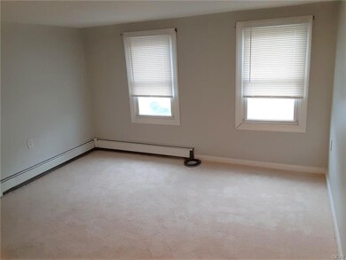 221 E High St, Coaldale, PA 18218 - photo 4