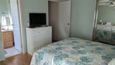 Master Bedroom/bath room