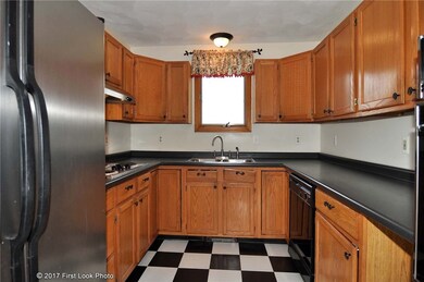 88 Norwood Ave, Portsmouth, RI 02871 - photo 6