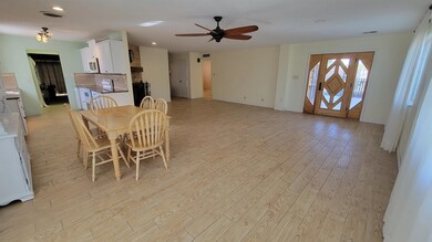 1510 White Oaks Ct, Alamogordo, NM 88310 - photo 7