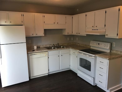 1422 Camp Rd unit C, Charleston, SC 29412 - photo 4