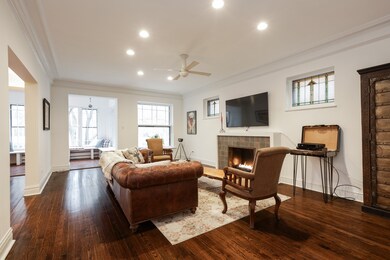 645 W Sheridan Rd unit 2, Chicago, IL 60613 - photo 7