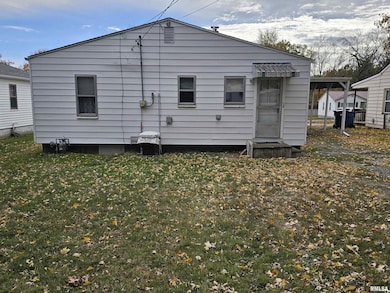 2712 Logan St, Mount Vernon, IL 62864 - photo 5