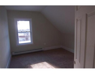 9 W Green St, Lynn, MA 01902 - photo 5