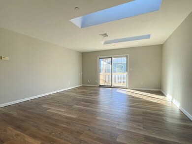 215 Longmeadow Rd unit 606, Taunton, MA 02780 - photo 4