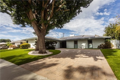 521 W Memory Ln, Santa Ana, CA 92706 - photo 5