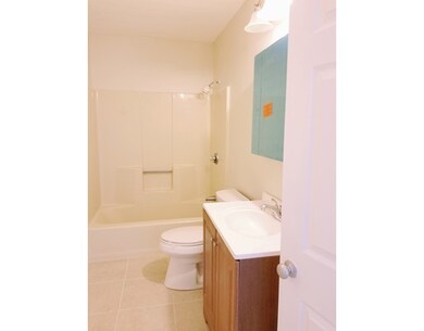 41 Maple St unit 41, Lawrence, MA 01841 - photo 7