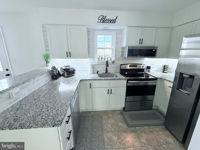 111 Frazer Dr, Purcellville, VA 20132 - photo 7