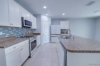 320 W Runyon Loop, Beverly Hills, FL 34465 - photo 6