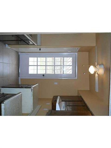 2121 Pacheco Dr, El Paso, TX 79935 - photo 5