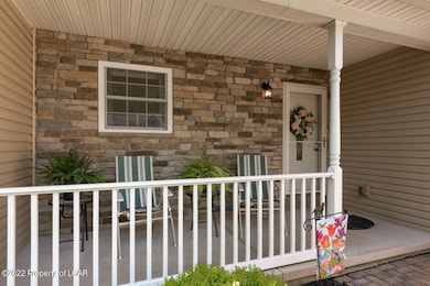 262 4 Seasons Dr, Drums, PA 18222 - photo 5