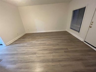 916 Tulip Trail, Mesquite, TX 75149 - photo 4