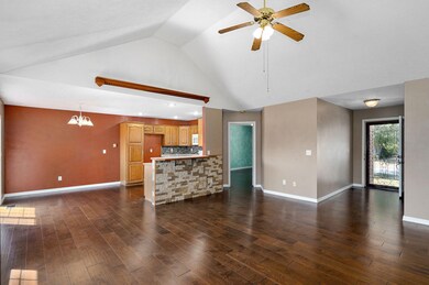 4060 W Ridgeview St, Battlefield, MO 65619 - photo 7