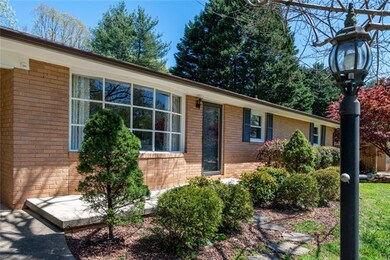 3444 38th Street Dr NE, Hickory, NC 28601 - photo 2