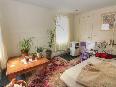 42 Walnut St, Burlington, VT 05401 - photo 7