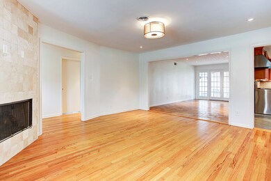 6403 Cindy Ln, Houston, TX 77008 - photo 7