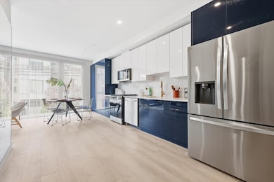 134 New York Ave unit 4, Jersey City, NJ 07307 - photo 5