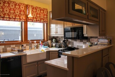 3 Kitchen