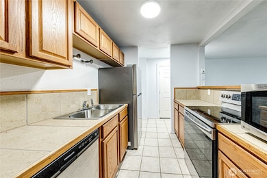 15152 65th Ave S unit 821, Tukwila, WA 98188 - photo 7