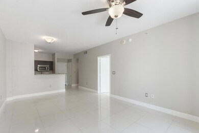 City Place South Tower unit 314, West Palm Beach, FL 33401 - photo 5