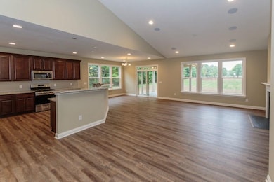 5206 E 62nd St, Indianapolis, IN 46220 - photo 2