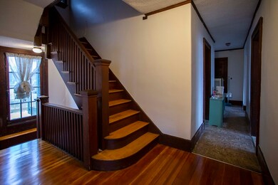 2 Bryant St unit 2, Wakefield, MA 01880 - photo 2