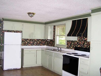 Kitchen. Open 