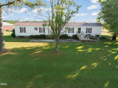 401 Allens Crossroads Rd, Four Oaks, NC 27524 - photo 5