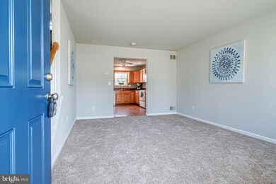 207 Chestnut Dr, Elkton, MD 21921 - photo 4