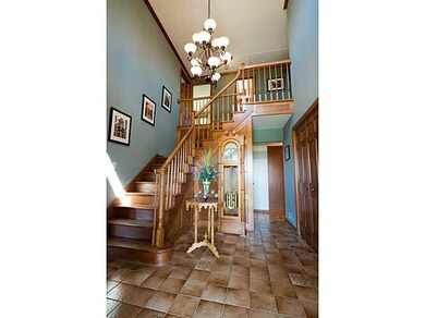Entry/Foyer. Greet your guests in the inviting foy