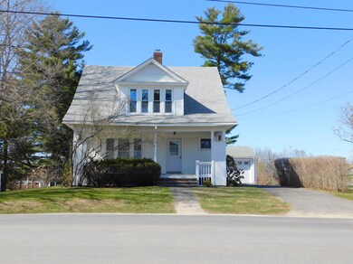 25 Pine St, Dexter, ME 04930 - photo 4