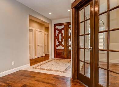 Entry & Office (1 of 1)