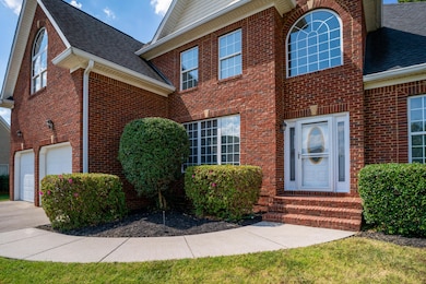 9655 Hosta Ln, Ooltewah, TN 37363 - photo 3