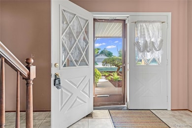 17903 Red Oaks Dr, Macomb, MI 48044 - photo 4